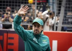 Alonso az FIA-tól válaszokat vár lényeges kérdéseire