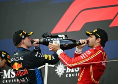 Red Bull kavarodás: Verstappen és Newey elhagyja a csapatot, Sainz tizenkilencre lapot húz
