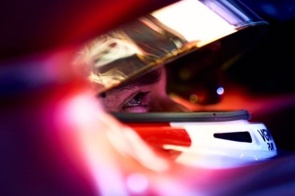 Leclerc: Altattak a riválisok a versenyen