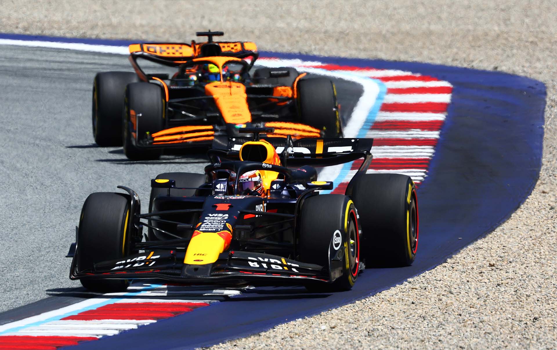 A McLarenek kemény munkával győztek a sprintversenyen – Verstappen