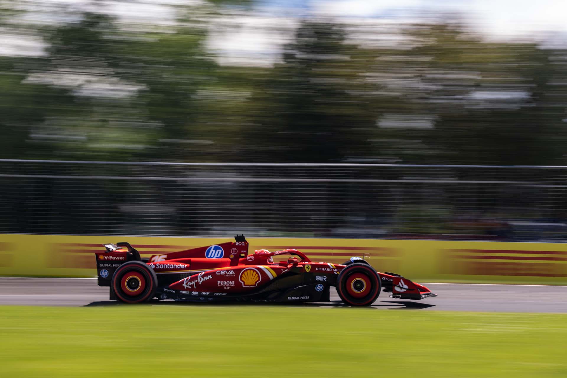 Leclerc aggódik a motorprobléma miatt: Győzelem után kiesés fenyeget