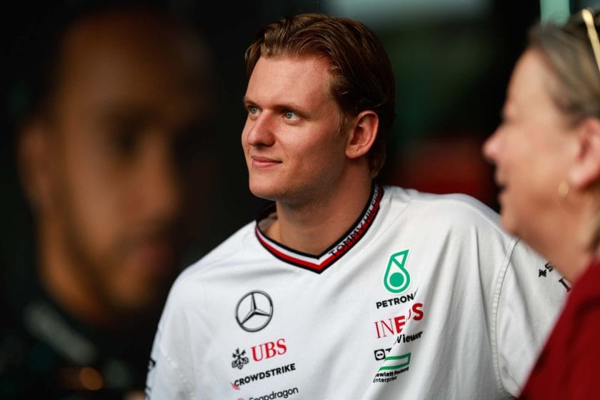 Schumacher az Alpine F1-es csapattal tesztel