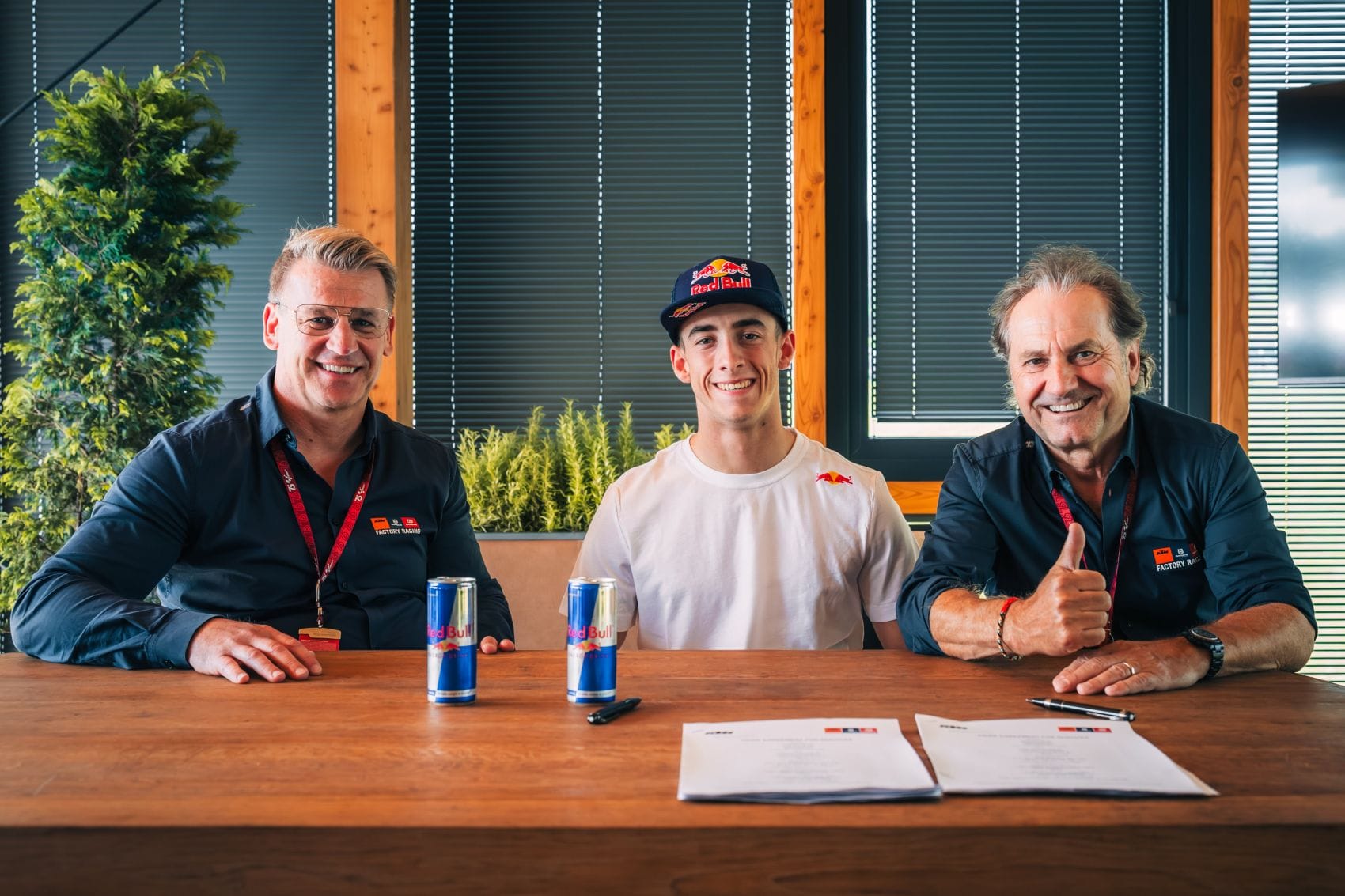KTM gyári csapat: Acosta 2023-ban csatlakozik a versenyzők közé
