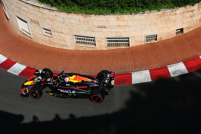 Ekkor kell megkongatni a vészharangokat a Monacóban nagyot botló Red Bullnál?