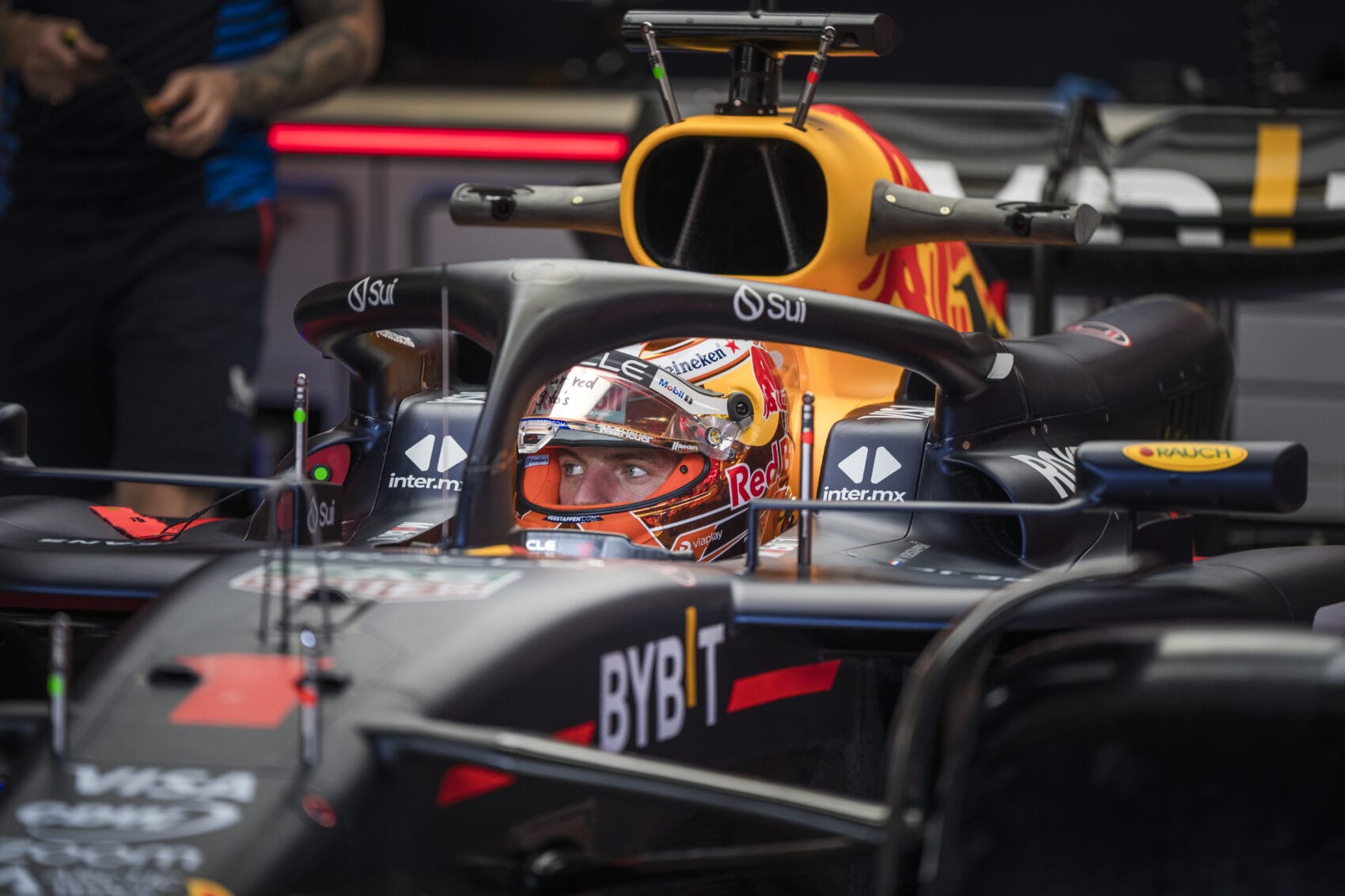 A technikai fejlődés átírta a versenyt: Verstappen kimagasló sebességgel uralt