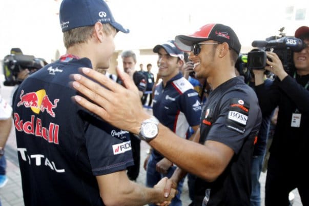 A Világbajnok Hamilton váltana a Red Bull csapatához? Az F1-Archív lehetőségét feszegeti