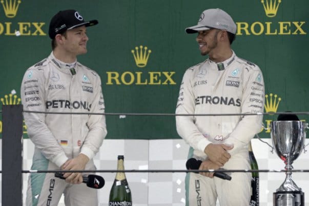 A versenyzők különleges népszerűségét bemutató cím lehetne: „Rosberg és Hamilton: két külön világ a rajongók szemében