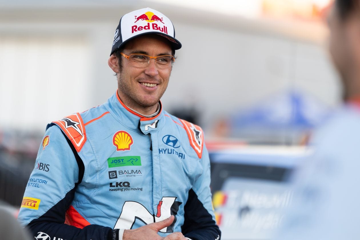 Thierry Neuville elismerése: Martins Sesks briliáns teljesítményét dicséri