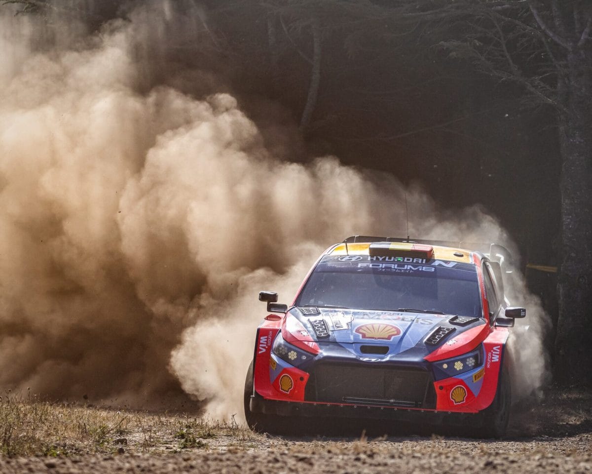 Thierry Neuville megőrizné a vezető pozíciót a Finn Rally után is