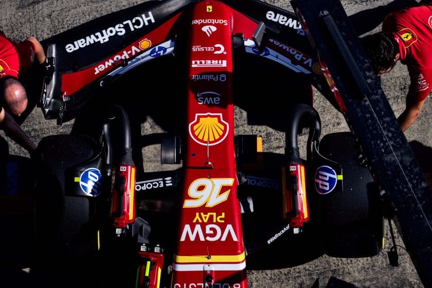 Ferrari készül a fontos tesztekre a Silverstone-i edzéseken