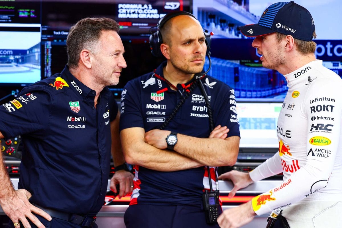 Horner elemző beszélgetése Verstappennel és mérnökével a Magyar Nagydíj után