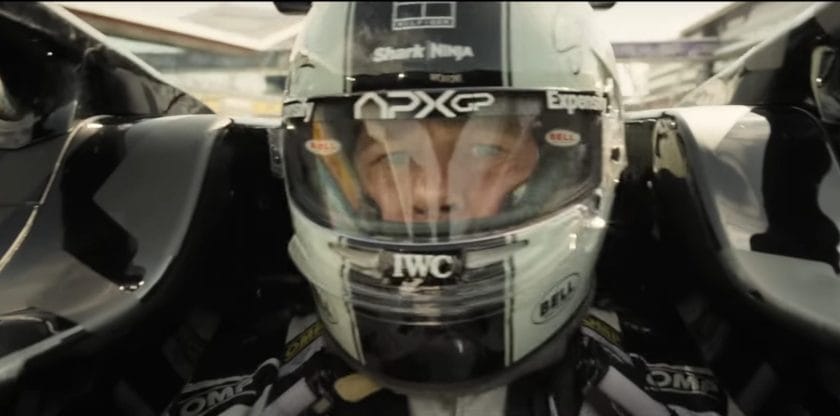 Brad Pitt új kalandja az F1 világában: hajtja az előzési manővereket a Red Bull kanyarjaiban