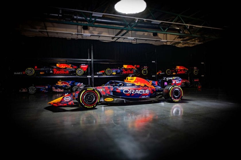 F1-es Red Bullok új külsőt kapnak Silverstone-ban: Az új design lenyűgöző