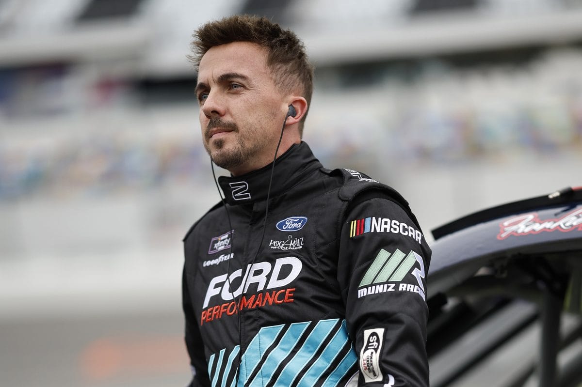 NASCAR csillag Frankie Muniz súlyos betegséggel küzd