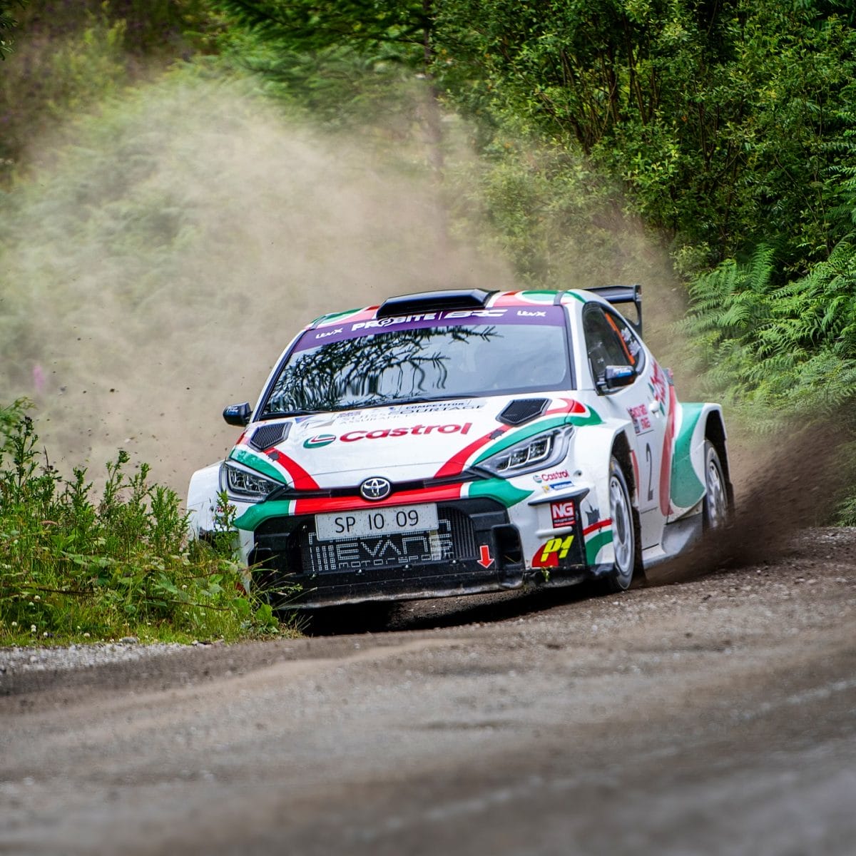 A helyi versenyzők nagy lehetőség előtt – Ceredigion Rally nevezési lista