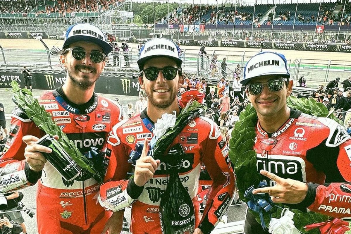 A MotoGP San Marino Nagydíj dramatikus pillanatai: Bastianini bízott az extrában, Bagnaia pedig visszavágott a szombati bukása után