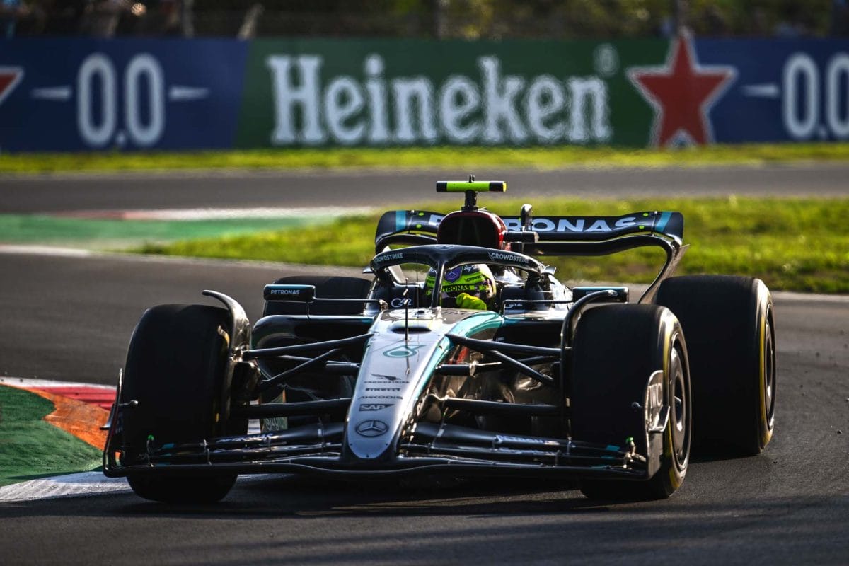 Hamilton szauna-gondjai: Egy forró helyzet a Forma-1-ben