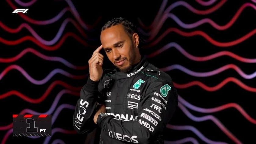 Ciki pillanat: Hamilton későn ismerte fel Sennát az F1-es „Ki vagyok én?” játékban