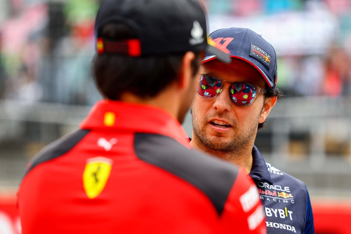 Sainz és Perez rivalizálása folytatódik a versenybírók előtt