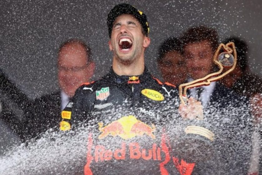 A háttérben leplezetlen történetek:” Marko: Ricciardo 2018-ban színtelenül megszegte az egyezséget