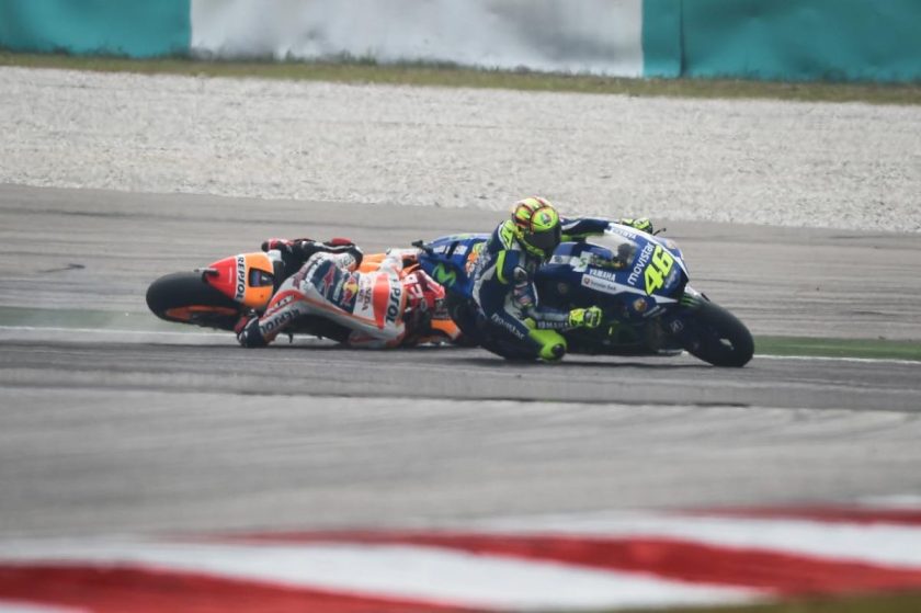 Rossi és Márquez közötti feszültség: a sárdobálás folytatódik