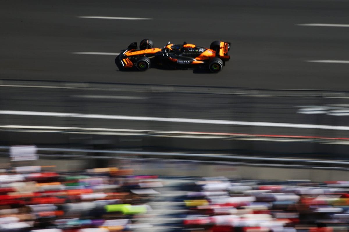 A McLaren módosítja a mini-DRS-t és egy új kéréssel áll elő