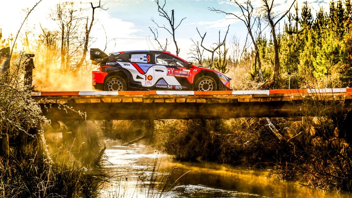 Tänak négy tizeddel vezet Evans előtt a Chile Rally első napja után