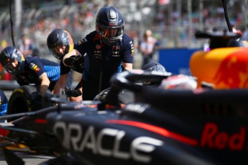 Az extrém tehetség: Verstappen három keréken is uralt a pályán