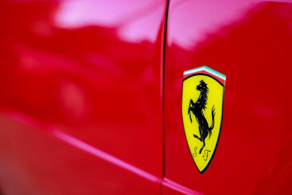 A Ferrari átalakítja technikai részlegét: új mérnök érkezik a Mercedestől