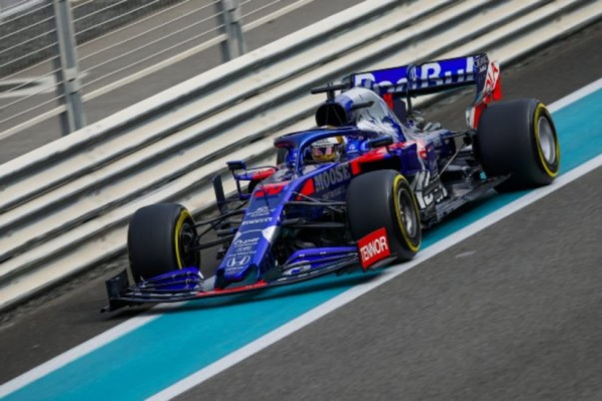 F1-Archív: Nevet vált a Toro Rosso