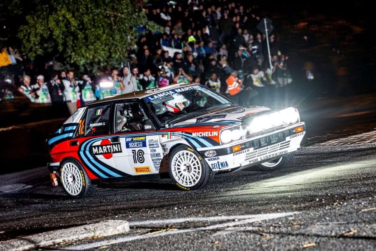 A Monte-Carlo Rally is megirigyelhetné a RallyLegend péntek esti hangulatát és látványát (videó)