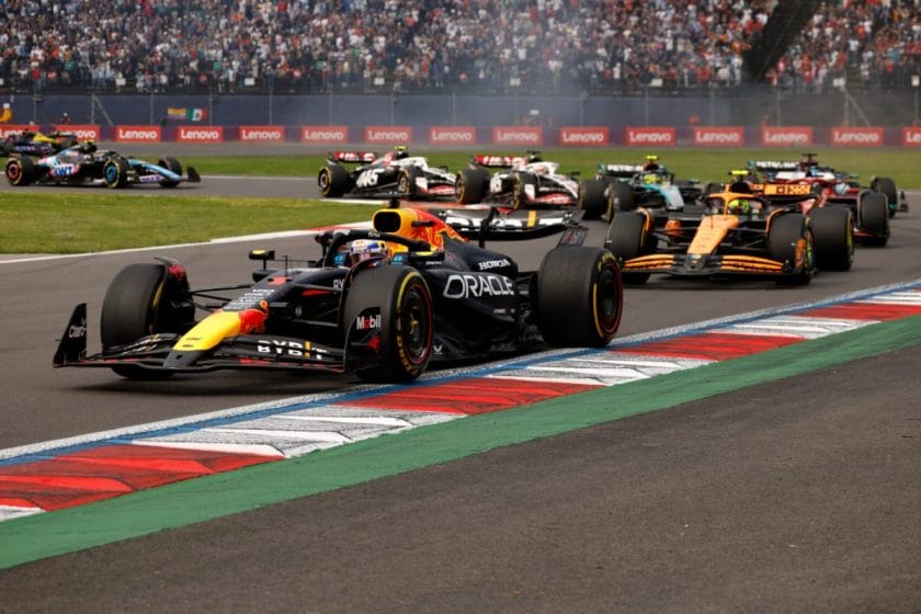 A Red Bull Verstappenre és a Mercedes Hamiltonra készül a 2021-es szezonra