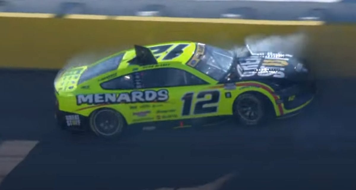 NASCAR: Bell a pole-ban, Blaney autót tört a Las Vegas-i edzésen – Versenyhétvége izgalmai