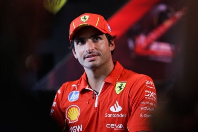 Sainz sportszerű hozzáállása: nem neheztel a Ferrarira Hamilton miatt