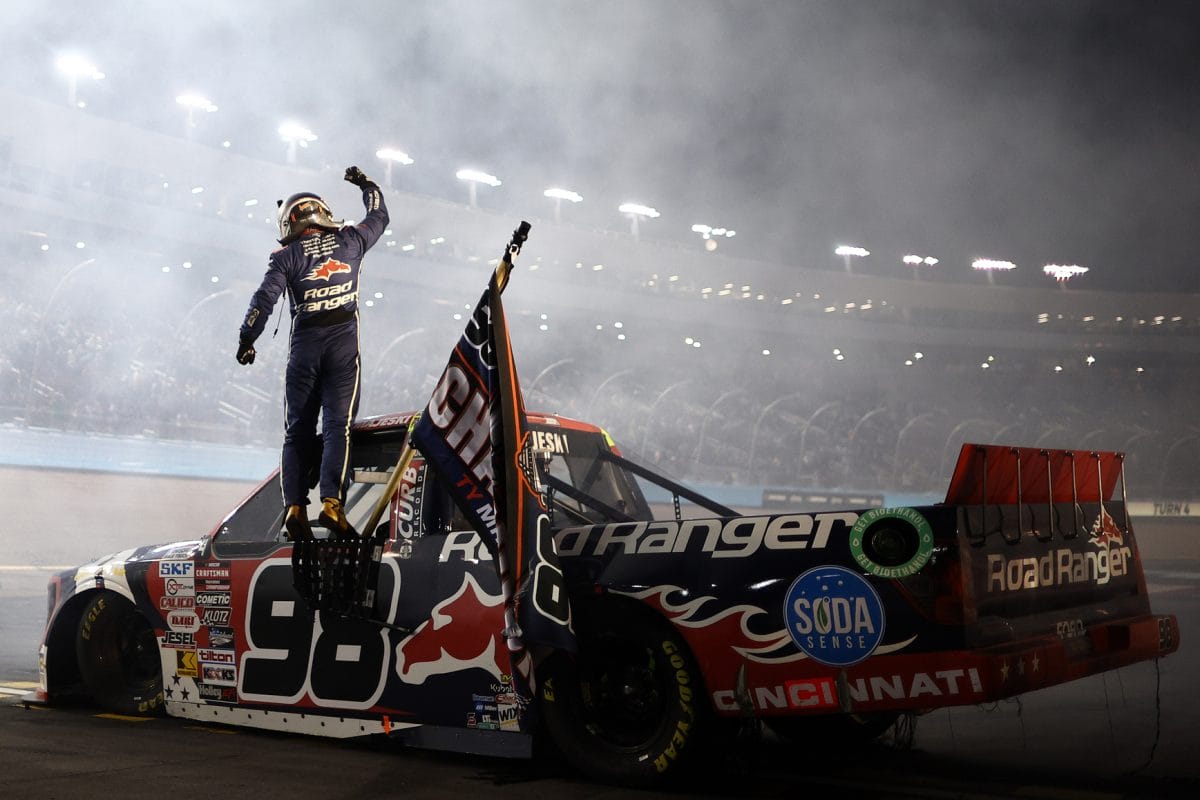 Ty Majeski Arany Shoe-val ünnepelte első NASCAR-bajnoki címét