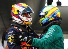 Alonso igazolása és a Verstappen-pletyka – pénteki F1-es hírek