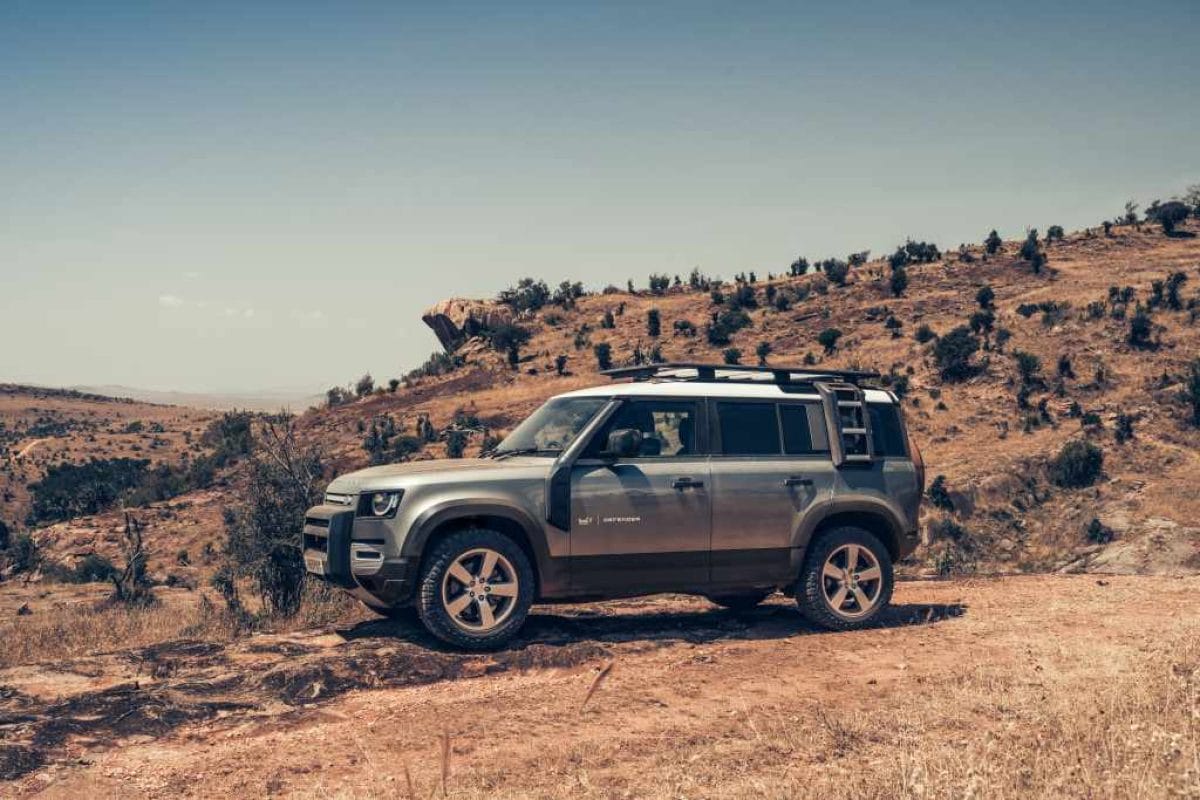 A Land Rover Defender visszatér: A Dakar és a Világbajnokság új szereplője