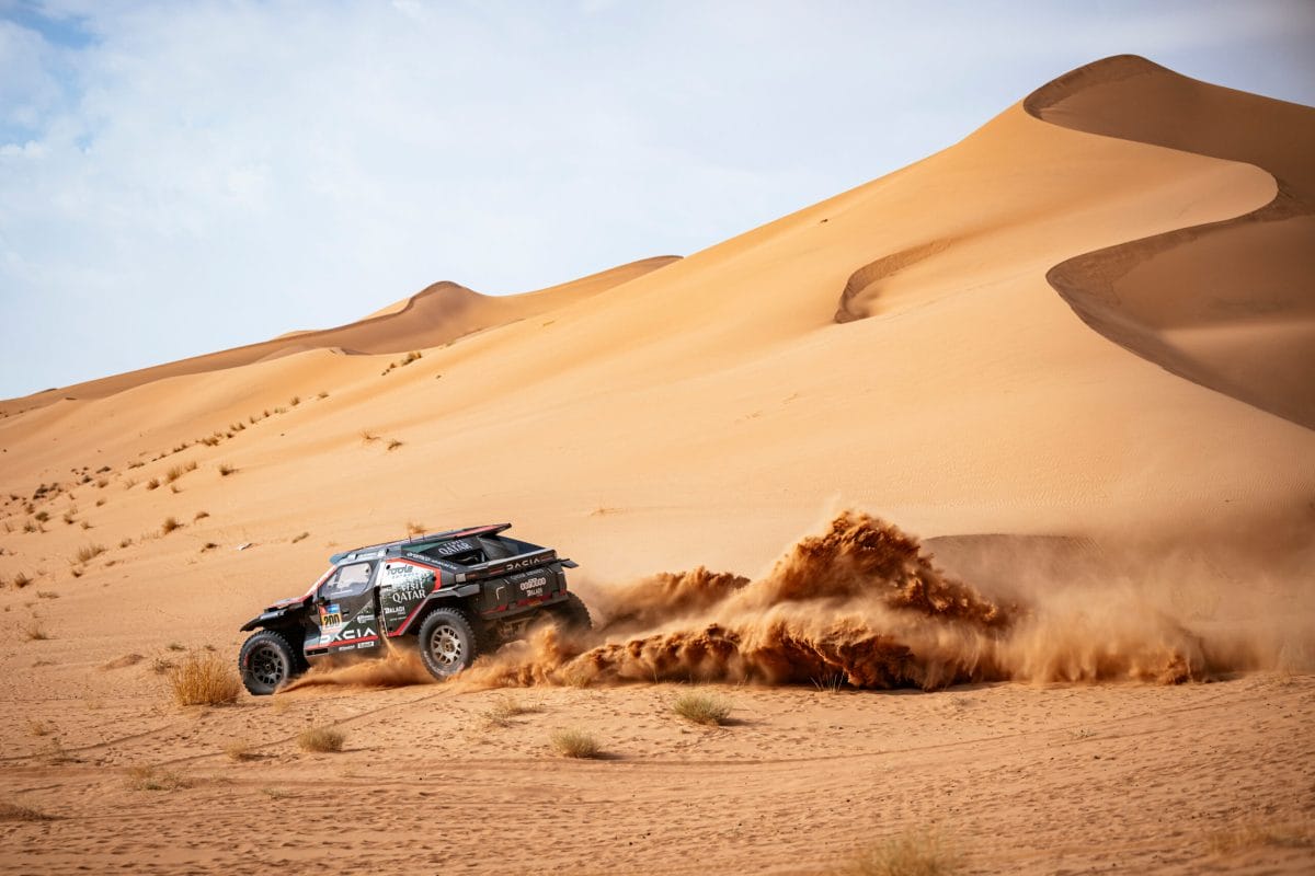 Toyota győzelem és minimálisra olvadó különbség az élen a Dakar hetedik szakaszán