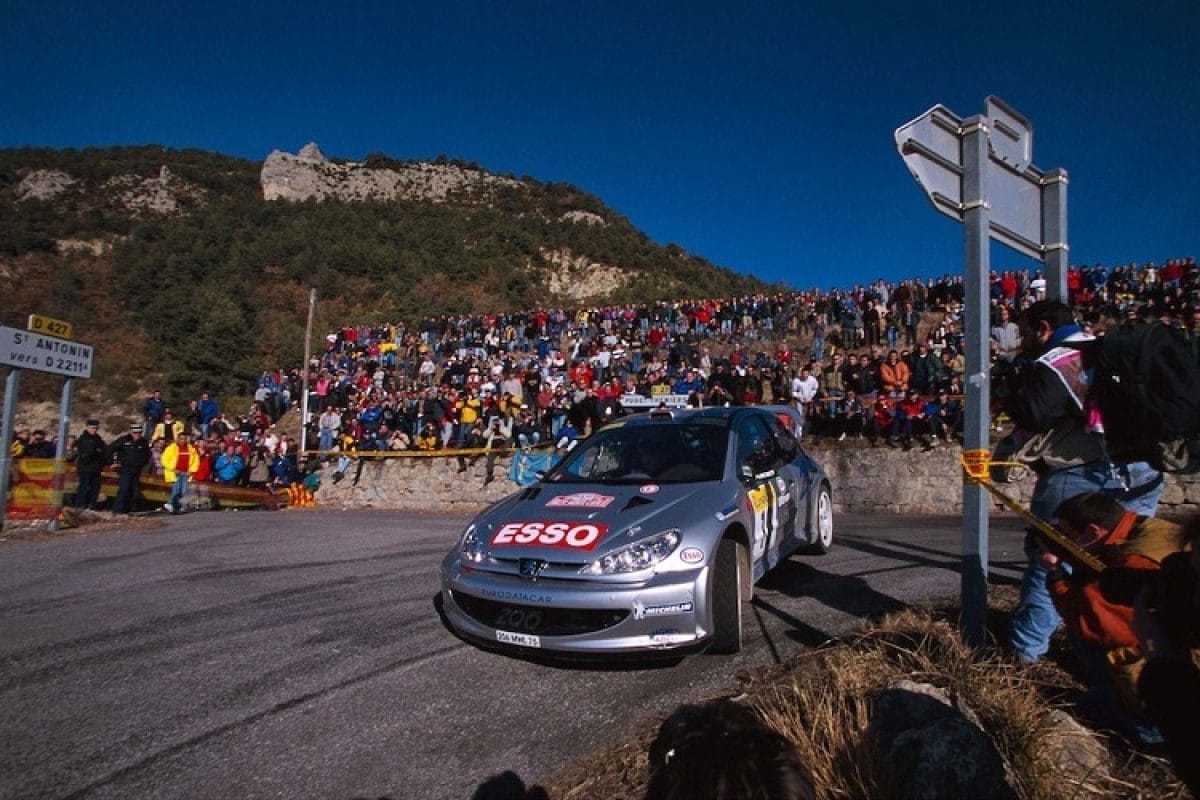 Egy trónfosztó történet: A Peugeot dráma a 2000-es Montén