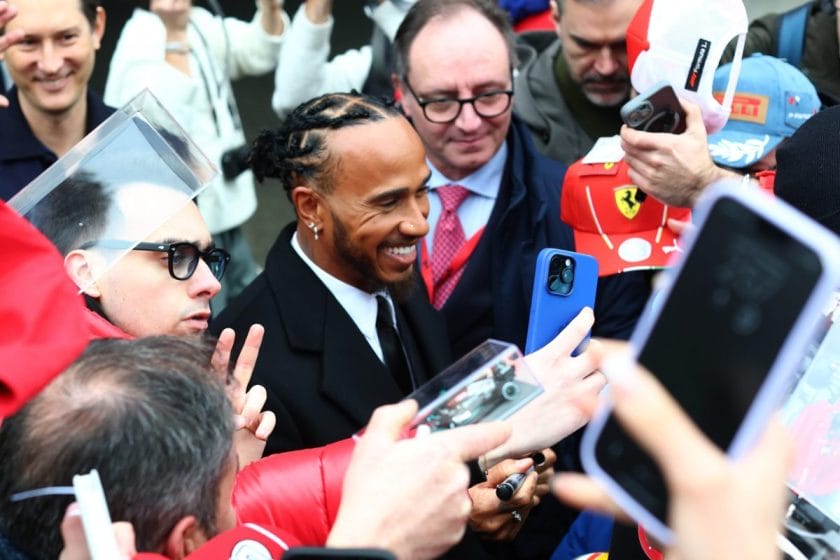 „Hamilton-kitépte a Ferrari bemutatója: kritikát kapott egy ismert tévés”