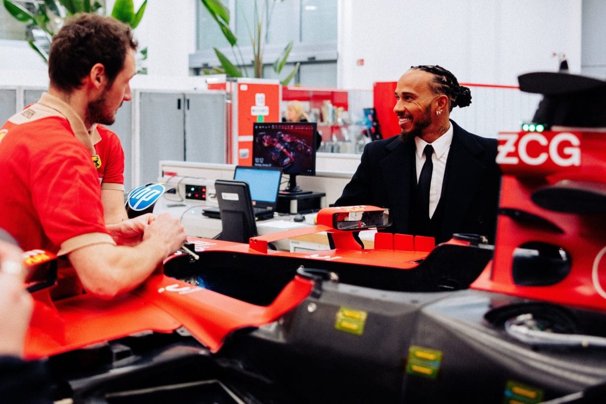 Sajtó: Visszatérhet Hamilton mellé egyik legfontosabb segítője