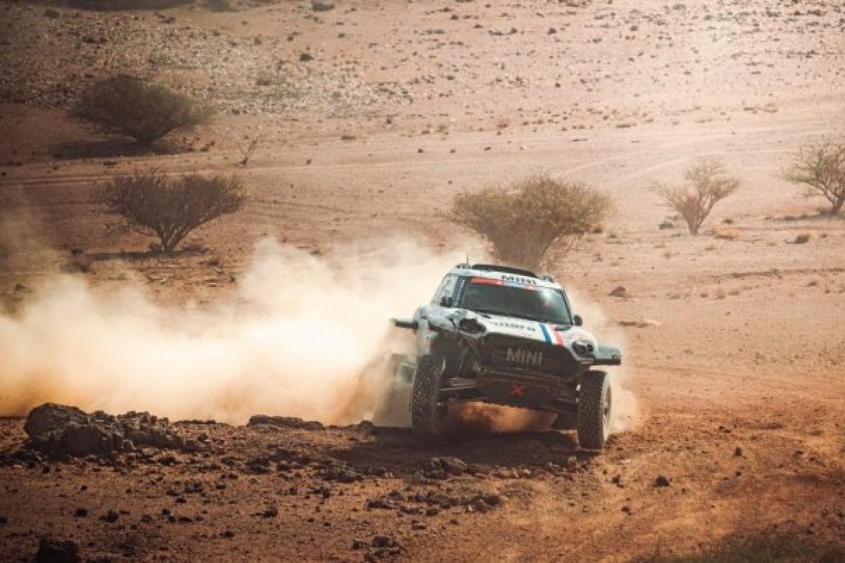 Dakar rali: A Mini a verseny élén az első szakasz után, a nagyobb csapatok már taktikázni kezdtek