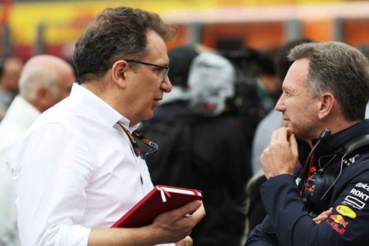 A FIA inkább motorsportra fordítja a pénzt karácsony helyett