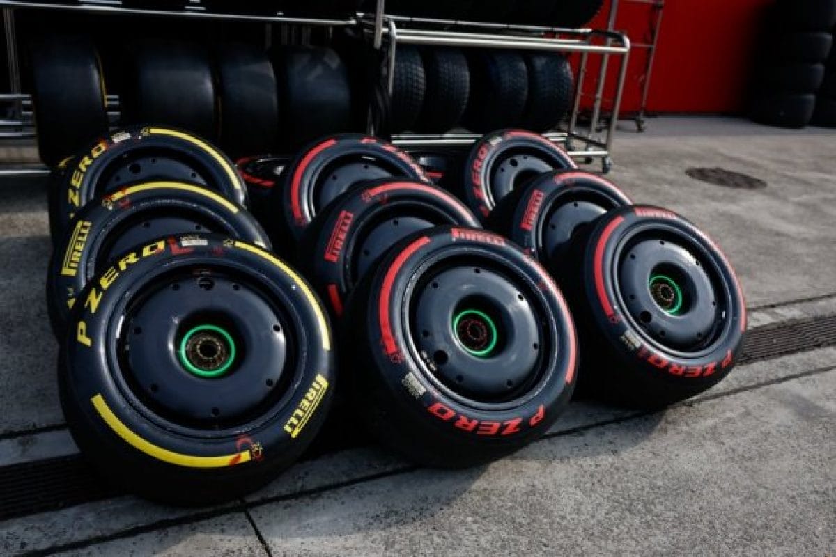 Melyik csapat milyen gumikat választott az F1-es tesztre?