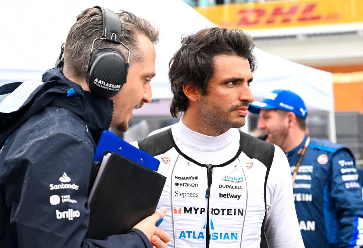 Sainz jobb munkát vár a Williamstől: „Jelenleg pontokat veszítünk”