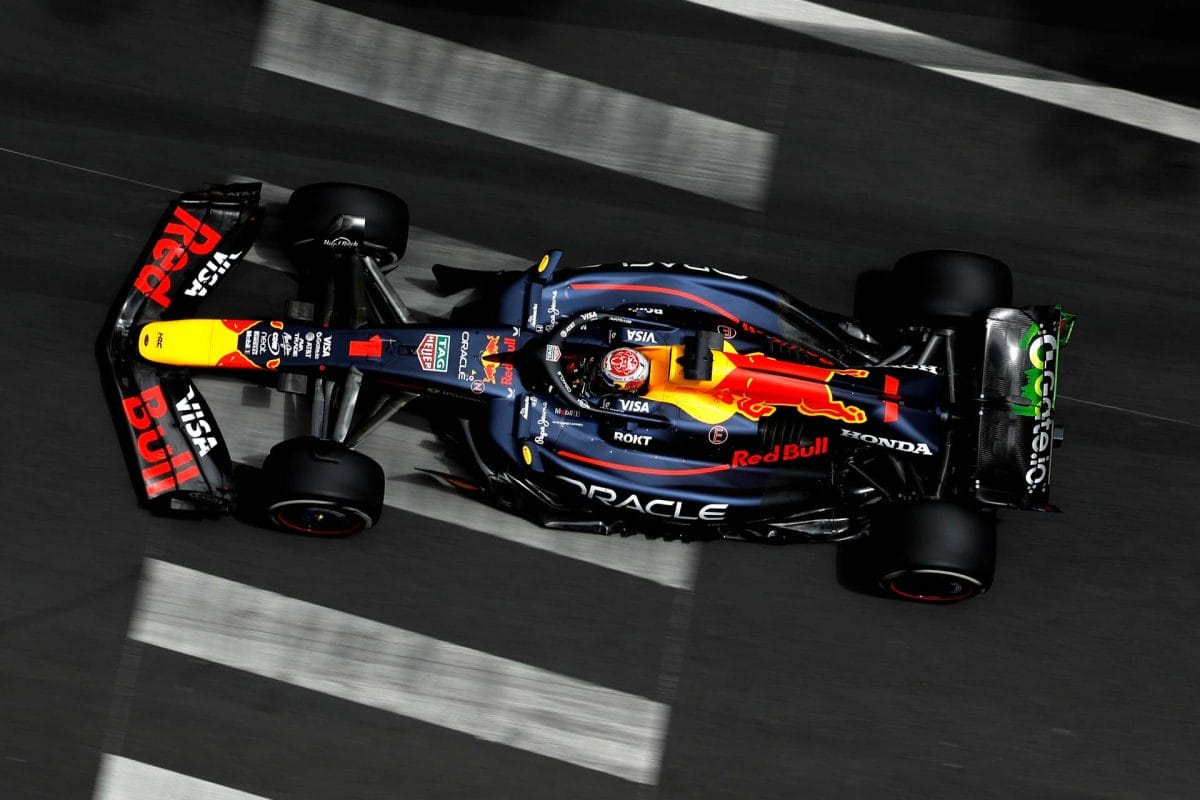 Verstappen finomhangolta a beállításokat a második edzésre