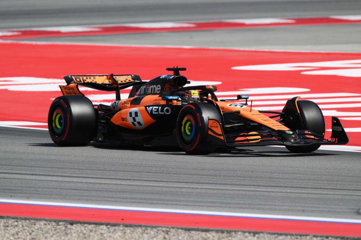 Piastri a pole-ban, legyűrte Norrist a barcelonai időmérőn!