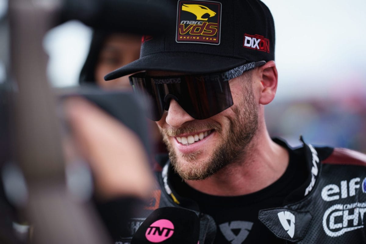 Az érintő gesztus: A hazaiak kedvence megindító lépést tett a világbajnok gyermekének betegsége felé