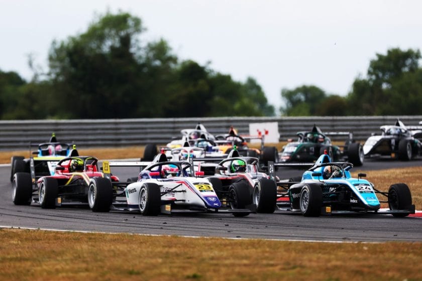 Molnár Martin lendületes előretörése a brit F4 bajnokságban