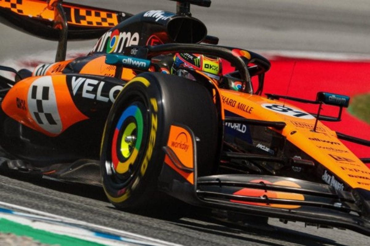 Oscar Piastri hatalmas meglepetést okozva, megszerezte az F1-es Spanyol Nagydíj pole-pozícióját